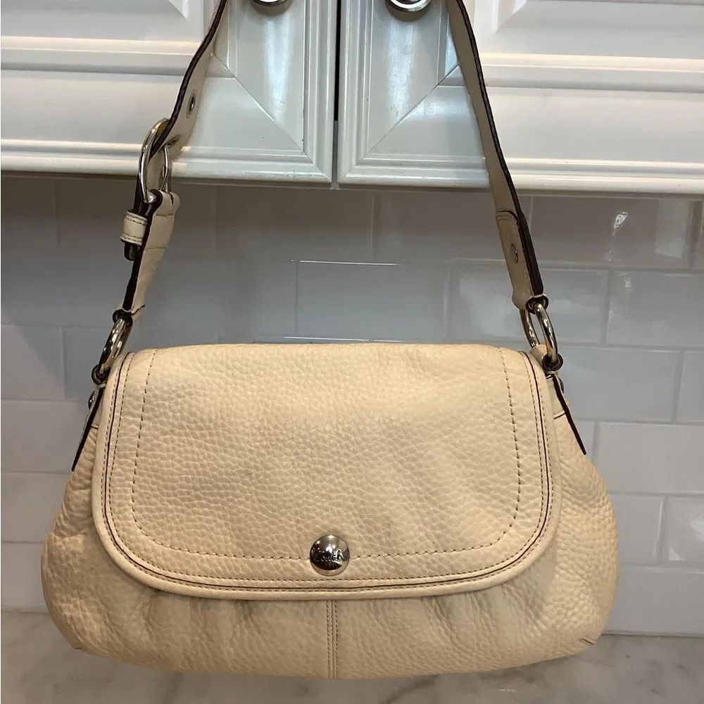 Coach Bag Purse Handbag Leather Soho Pebbled Flap Shoulder Pocketbook Designer
